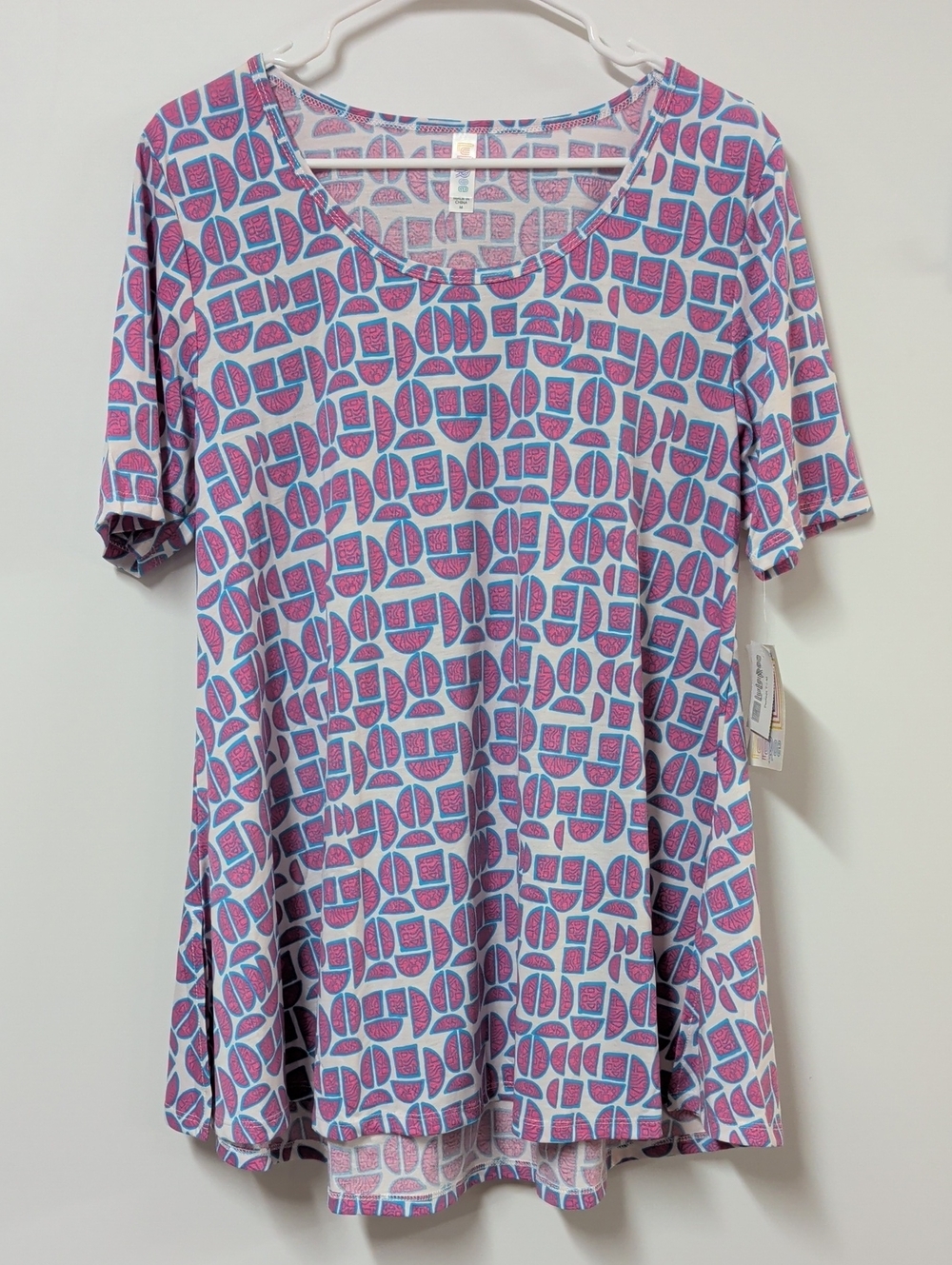 LuLaRoe Perfect T Scoop Neck Tunic Size Medium